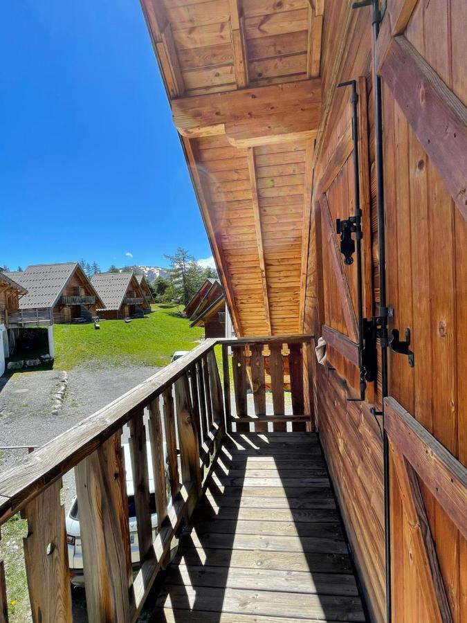 Saint-Étienne-en-Dévoluy Chalet La Joue Du Loup מראה חיצוני תמונה